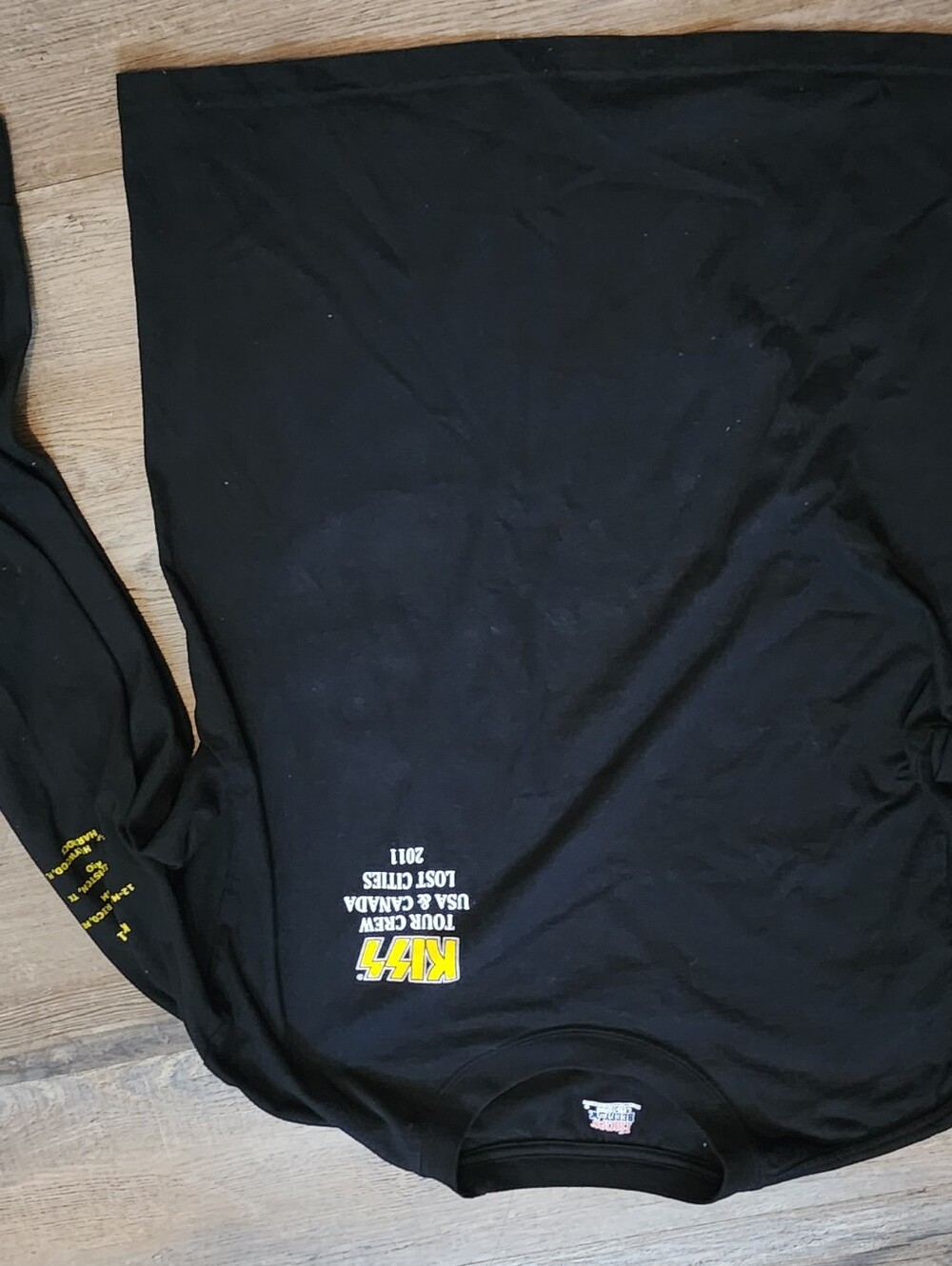 2011 KissTour Black Long Sleeve SWEATER with Yellow Logo